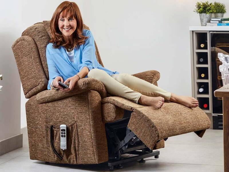 Valencia Riser Recliner