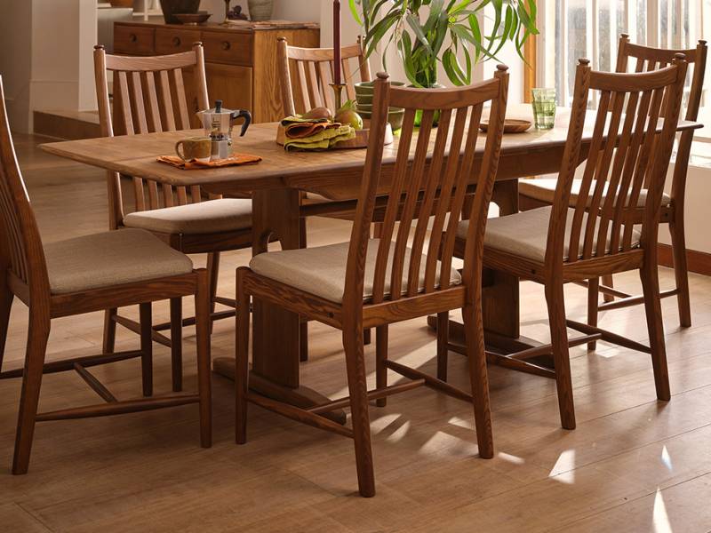 ercol Windsor Dining Table