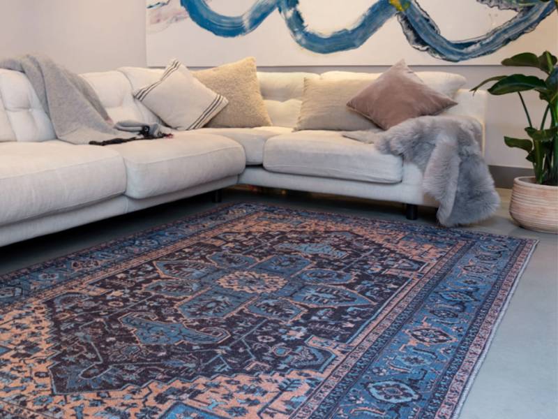 Kaya Rugs