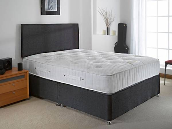 Earl 1400 Bed